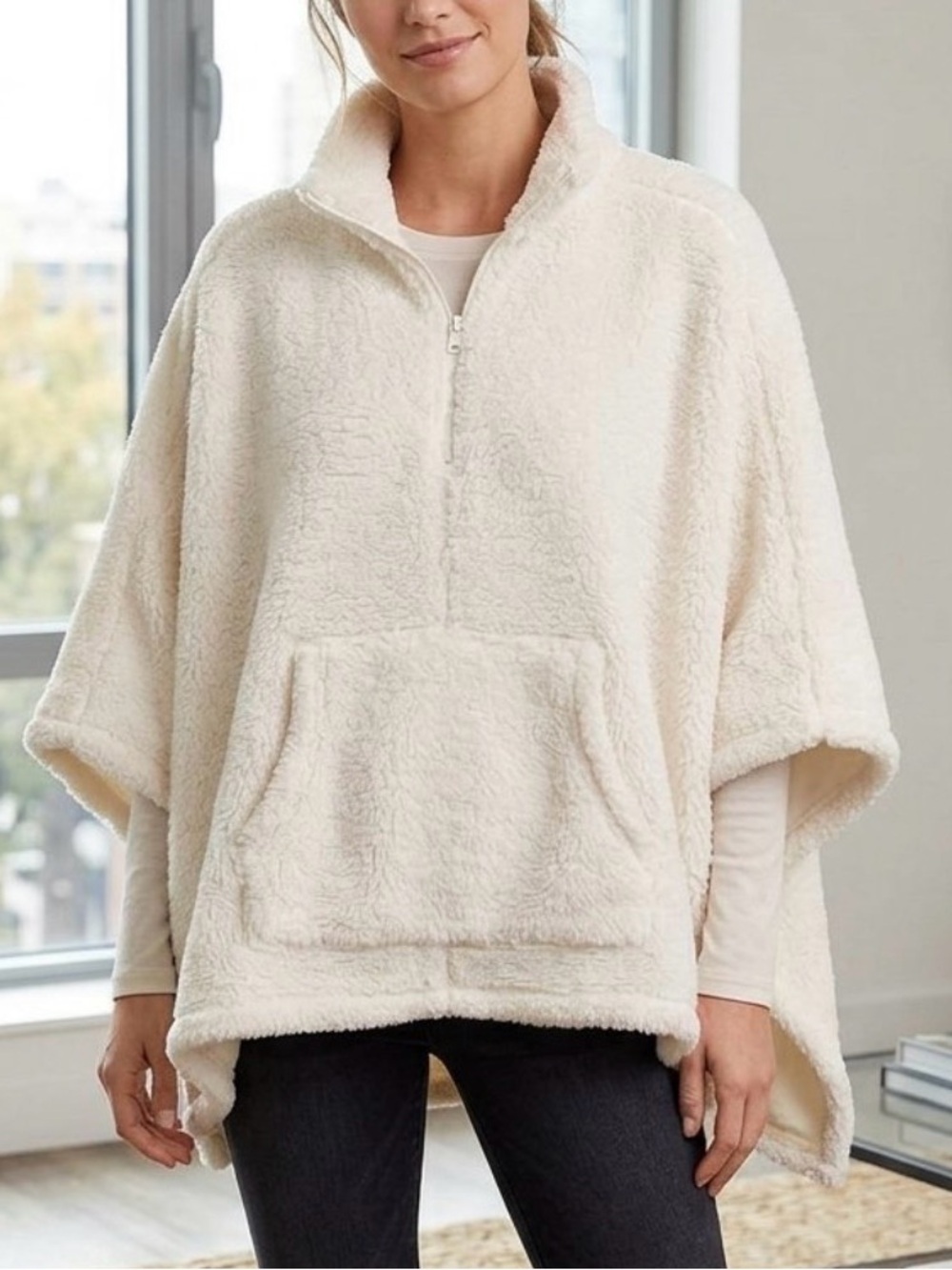 Calvin Klein Faux Fur Cream Color Poncho‎ 1SZ NWT
